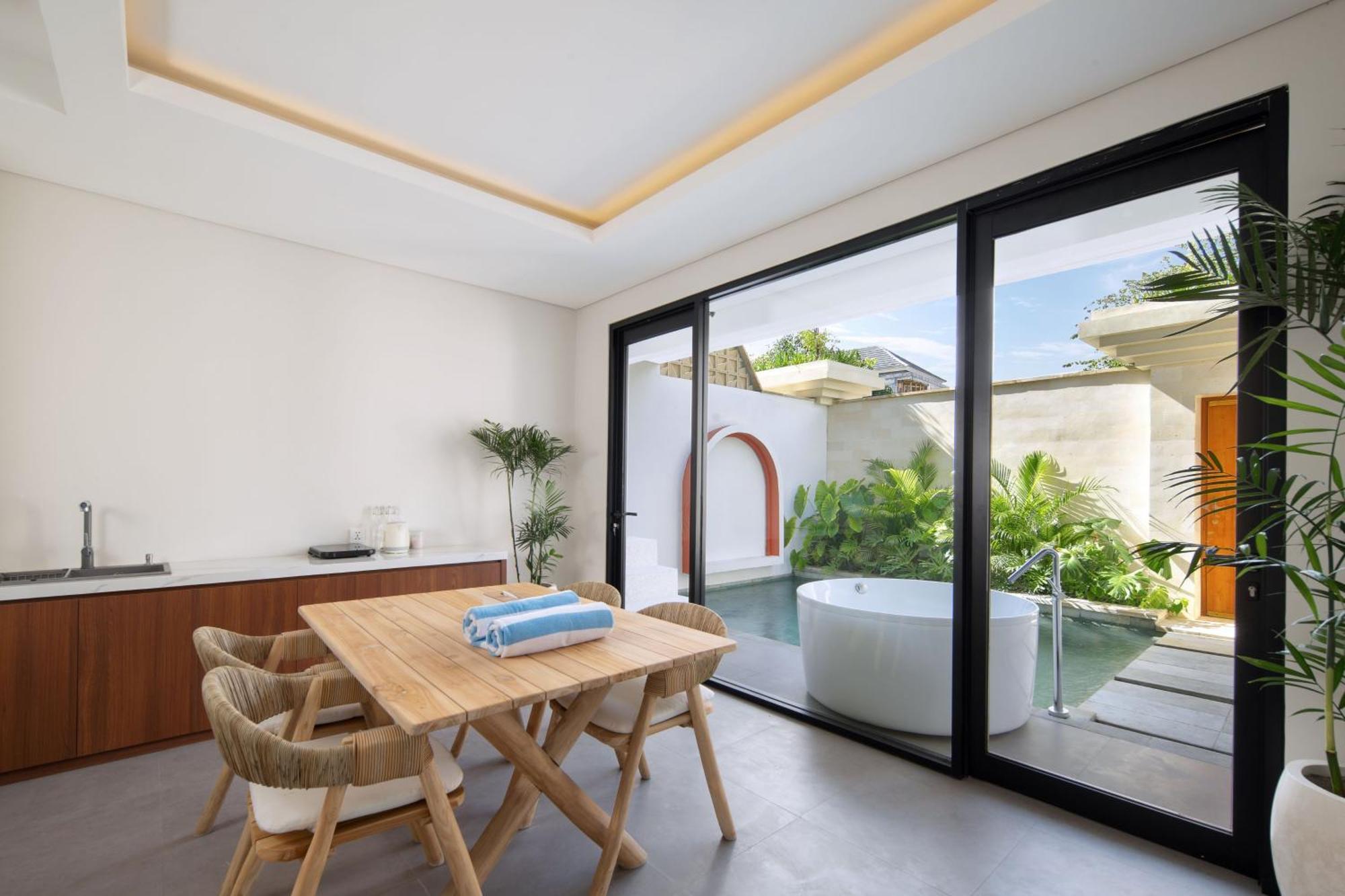 Sayang Villa Bali Kerobokan  Exterior photo